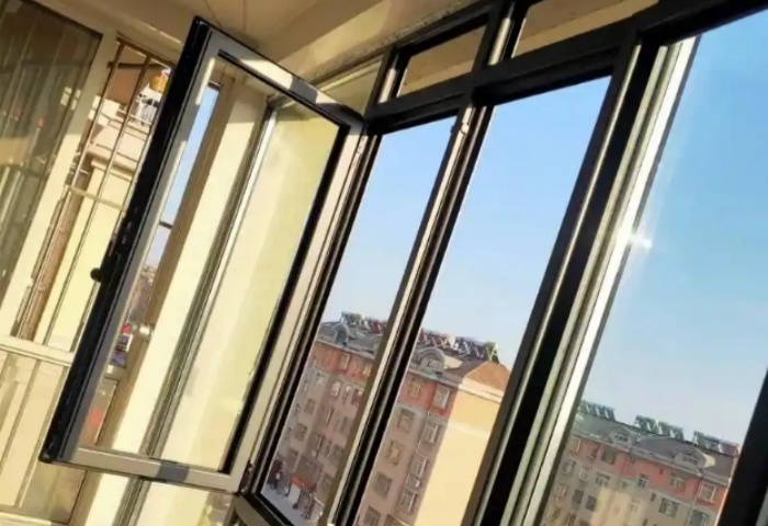  青島老房煥新窗，這些關(guān)鍵得盯牢！